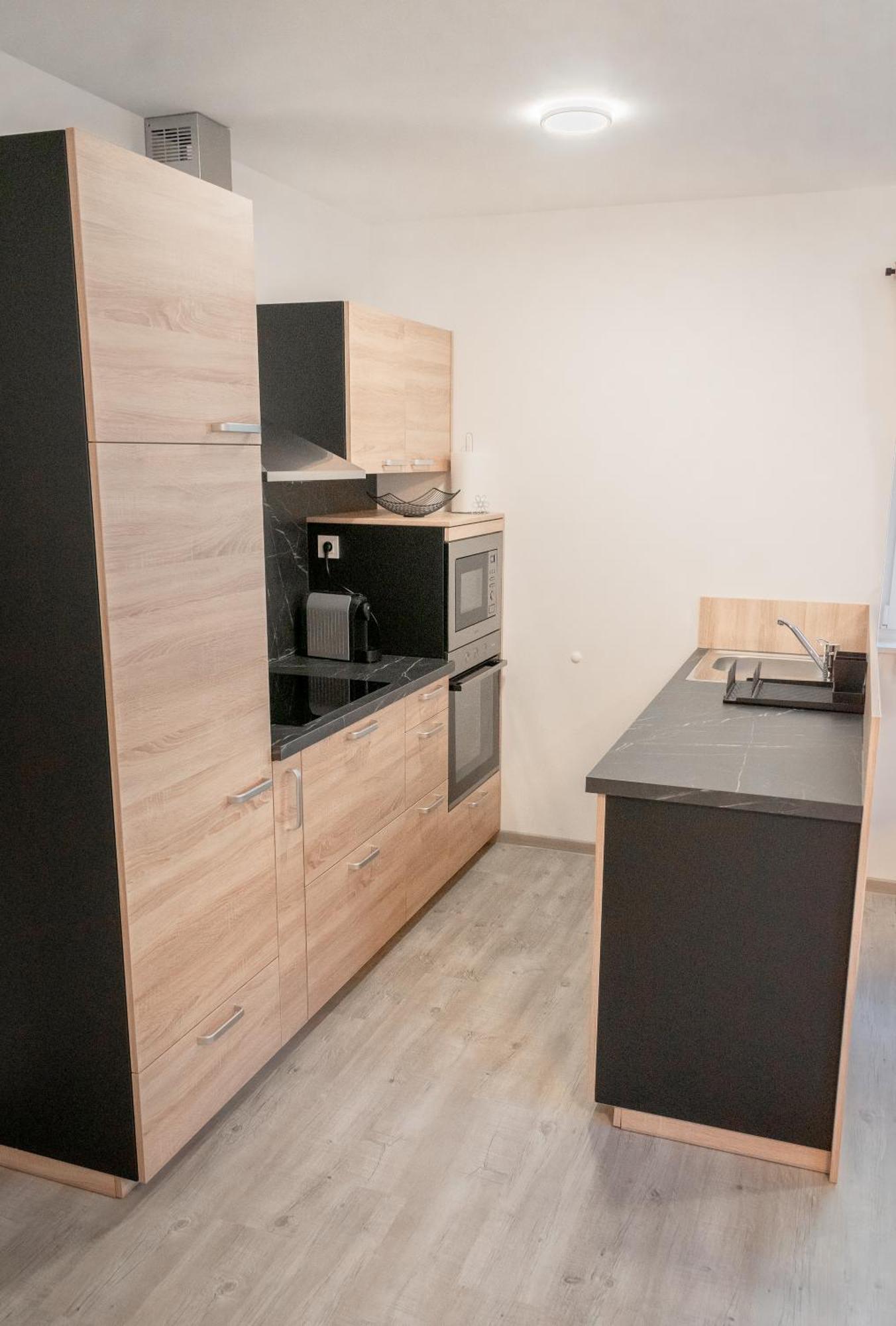 Prima Countryside Apartments زيروفنيكا الغرفة الصورة