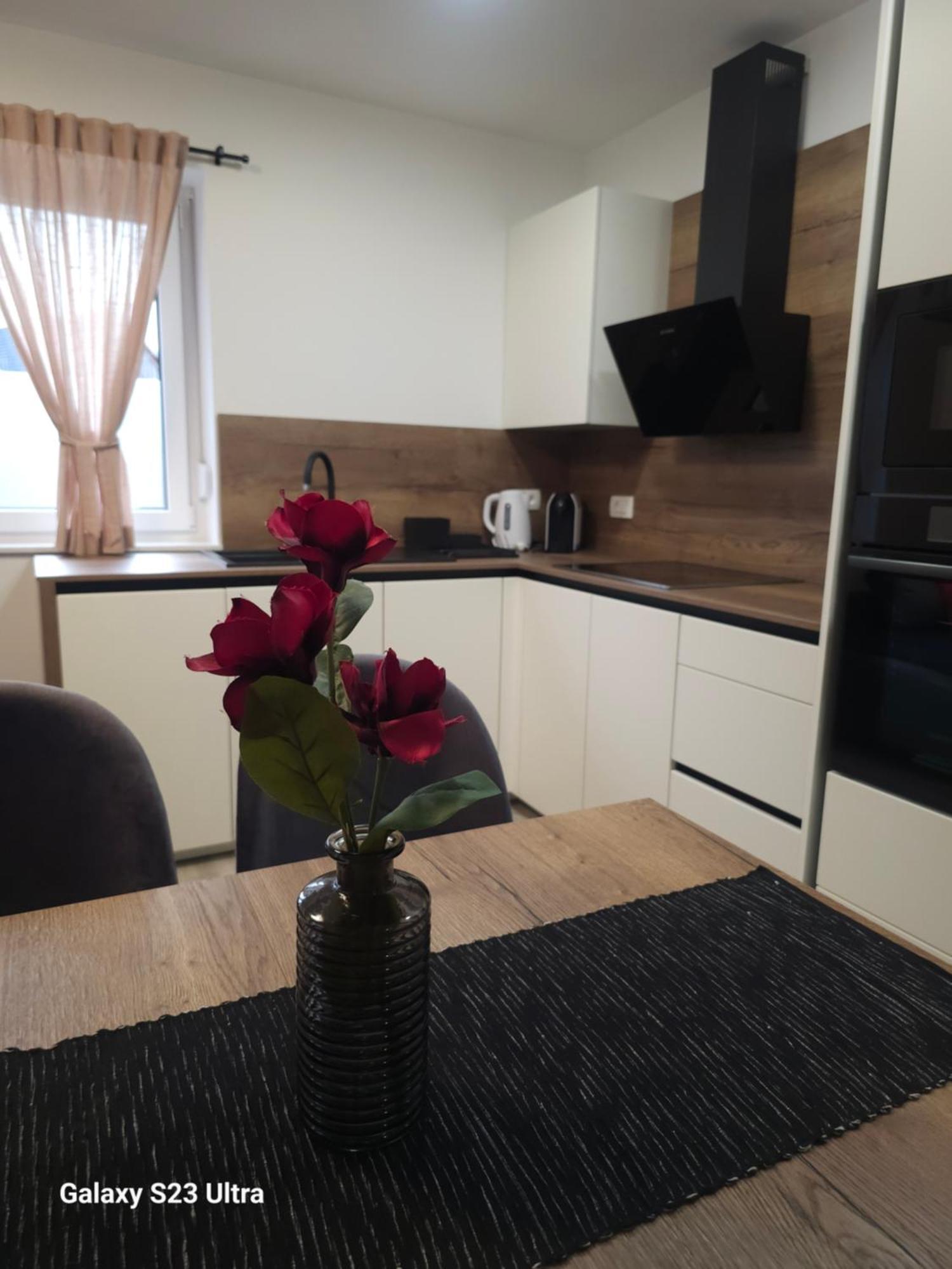 Prima Countryside Apartments زيروفنيكا المظهر الخارجي الصورة